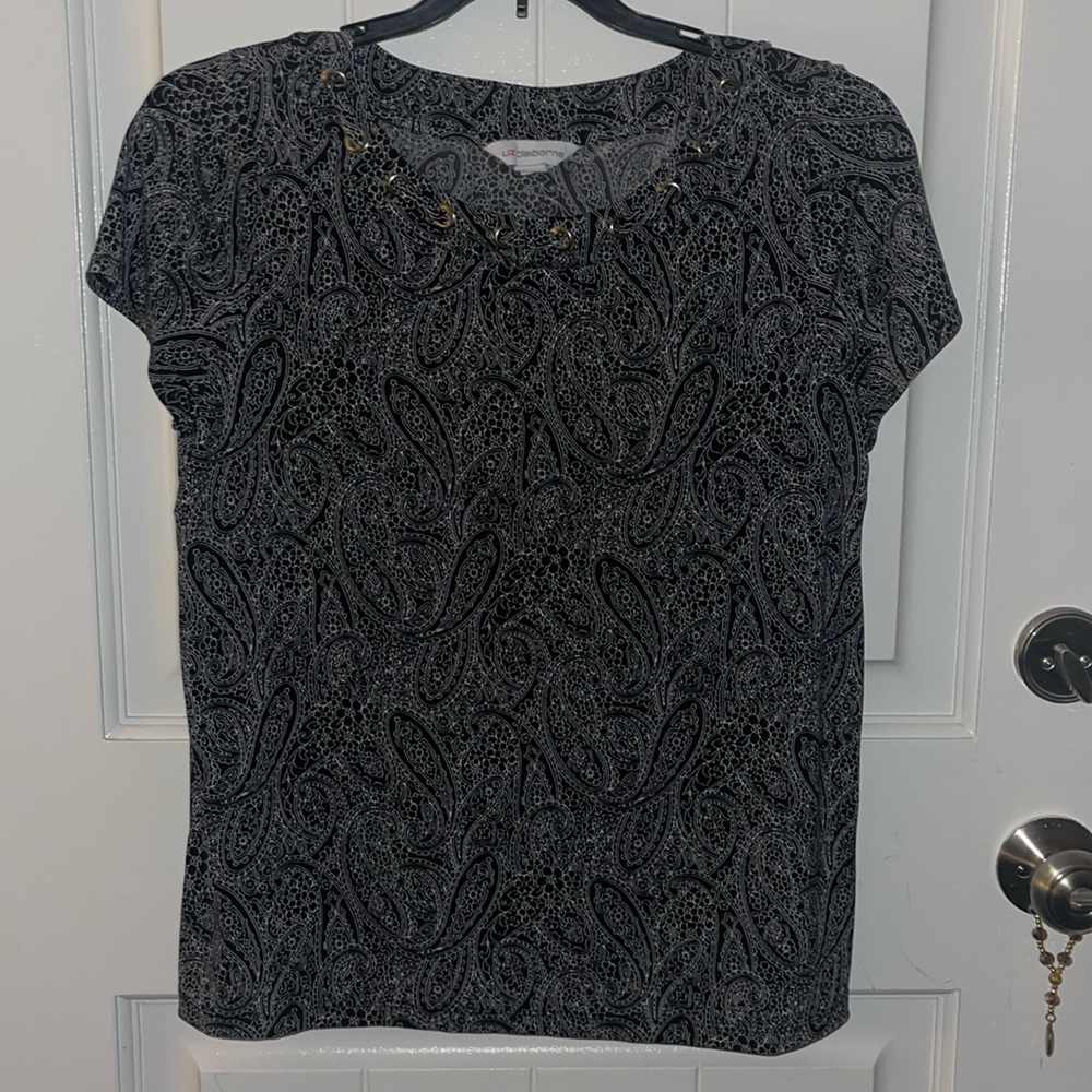 Woman’s blouse
